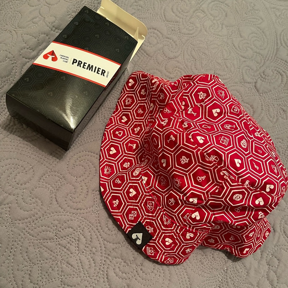 Carnival bucket hat